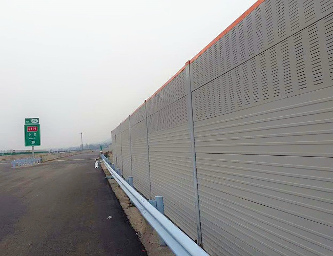公路金属/水泥声屏障